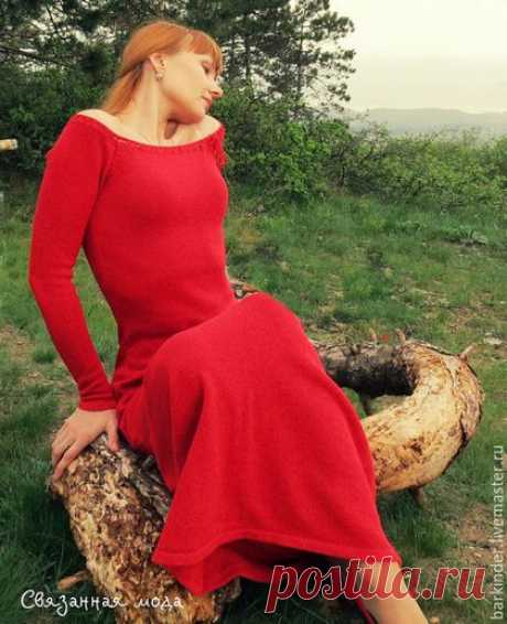 Купить Вязаное длинное платье &quot; Красная птица&quot; - ярко-красный, однотонный, платье