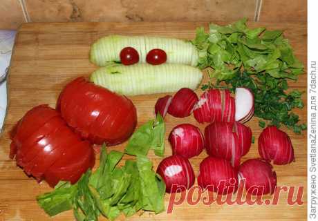 Овощной салат для любителей остренького: вся изюминка в заправке