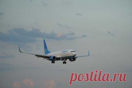 Самолёт Azur Air из Пхукета после нештатной ситуации приземлился в Сочи. Никто из пассажиров за помощью не обращался.