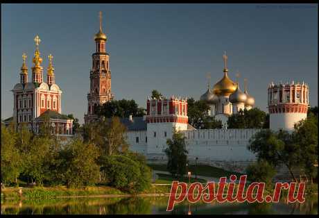 Красивые места: Новодевичий монастырь на закате дня! Потрясающий вид ( фото)