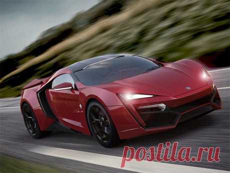 Фотография автомобиля W Motors Lykan Hypersport - W Motors Lykan Hypersport 2013 красный вид спереди