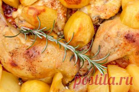 Сочная курица с картошкой в духовке – рецепт с фото