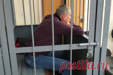 Суд в Иркутске арестовал обвиняемого в мошенничестве бывшего мэра Тулуна. Юрию Кариху избрали меру пресечения в виде заключения под стражу.