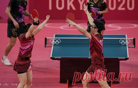 Японцы Мизутани и Ито стали олимпийскими чемпионами по настольному теннису в миксте. В финальном матче спортсмены победили представителей Китая Сюй Синь и Лю Шивэнь