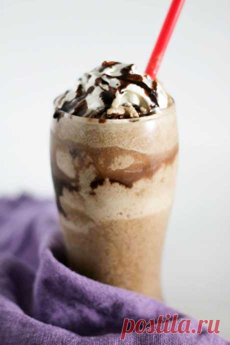 Chocolate Peanut Butter Banana Coffee Smoothie » Blender Happy
