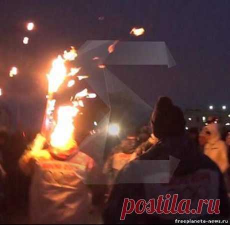 Самое интересное -&quot;Происшествия - В Екатеринбурге эстафета Олимпийского огня началась с огоньком! - 15 Декабря 2013&quot;- Свободная планета