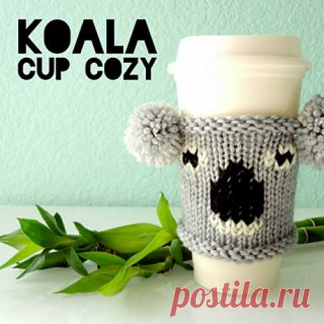 Koala cup cozy pattern by Alexandra Davidoff 
Meet Koala cup cozy - my new little design!
