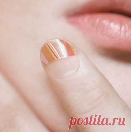 In The Gloss нисходящий Instagram: "будущее искусства ногтя @aliciatnails ссылки в био для более» 4,416 отметок «Нравится», 29 комментариев — Into The Gloss (@intothegloss) в Instagram: «The future of nail art by @aliciatnails 🤗 Link in bio for more»