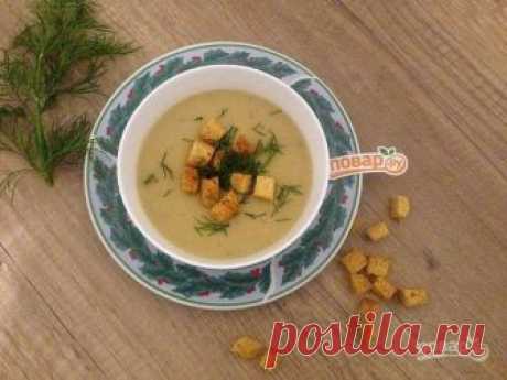 Луково-сельдерейный суп с грибами В холодное время года можно побаловать себя тарелкой отличного ароматного и шелковистого супа-пюре. Вы не поверите, но этот суп готовится всего из нескольких ингредиентов, а получается очень вкусным! …