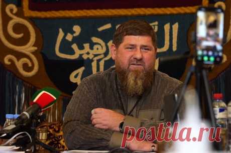 Помощник Кадырова показал, как глава Чечни тренируется в спортивном зале. Видео было опубликовано на фоне слухов о болезни главы региона.