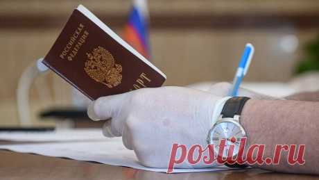 Почти 280 россиян лишились гражданства РФ с 2020 года по решению властей - Газета.Ru