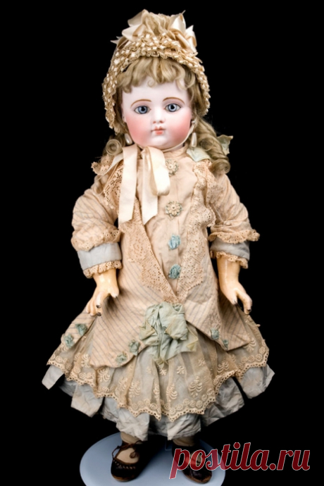 Французские антикварные куклы