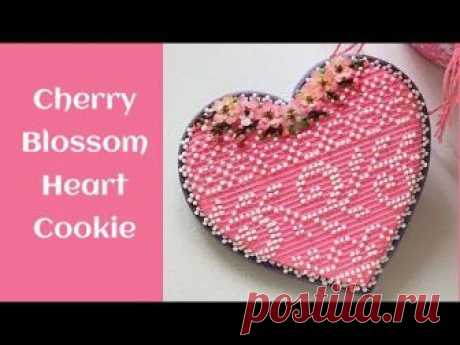 How to decorate Cherry Blossom Lace Heart Cookie.