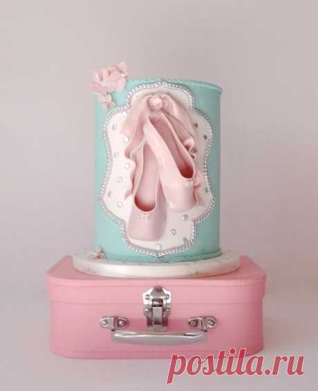 Baby Pink Ballerina Birthday cake on satinice.com | Cake Heart