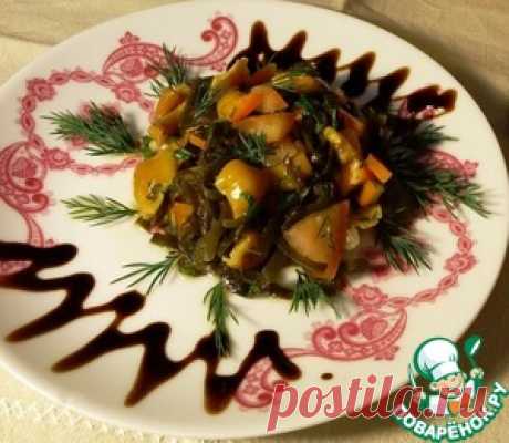 Салат с морской капустой и грибами - кулинарный рецепт