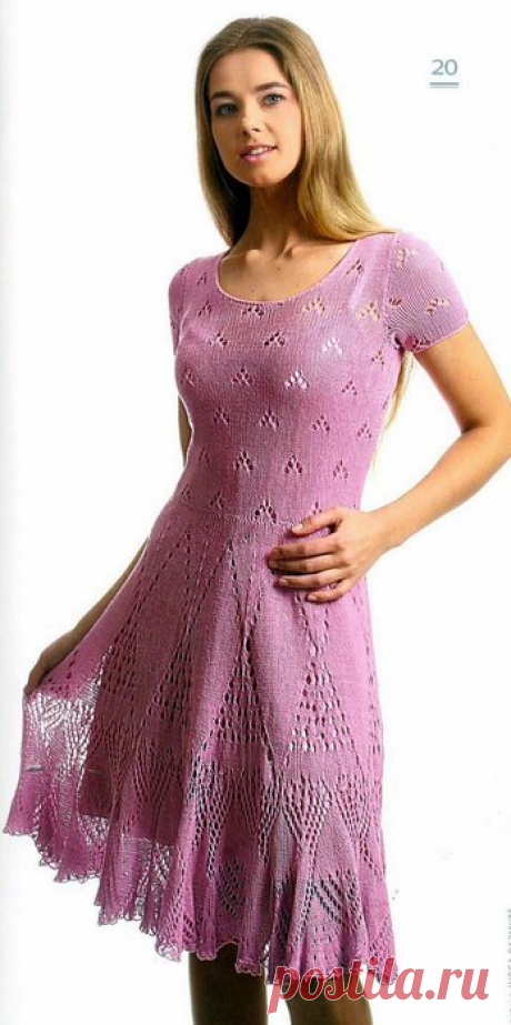 Розовое платье спицами. Платье спицами с расклешенной юбкой |