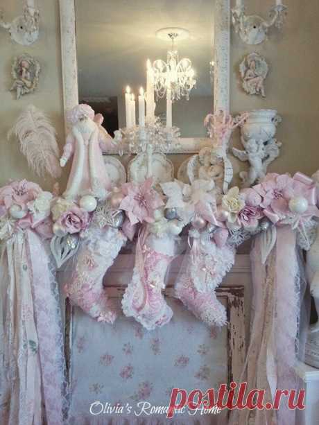 Olivia's Romantic Home: Inexpensive Pink Christmas Mantel Garland