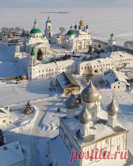 Спасо-Яковлевский монастырь. Ростов Великий.
📷 svetosh13