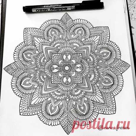 Mandala by @nero_frozen 💜#mandala #mandalaart #zenmandala #zentangle #mandaladesign #mandalatattoo #zen #art #zentangleart #nice #picture #cute #girl #draw #drawing #blackandwhite #follow#zenart  #mandalapassion #love #doodle #doodling #doodleart #doodlelove