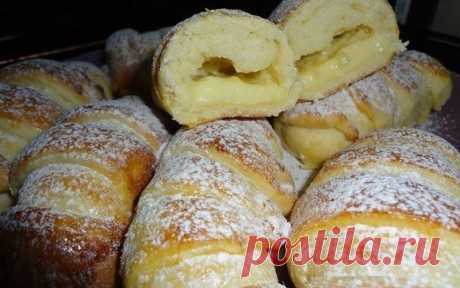 Franse broodjes met custard gevuld