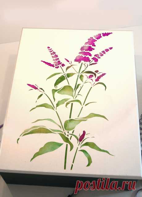 Buddleia Stem Stencil - Henny Donovan Motif Beautiful wild flower stencil.
1 sheet stencil
The beautiful Buddleia Stem Stencil is perfect for botanical wild flower stencilling projects. This single stem buddleia design, based on Henny's buddleia studies and sketches, is an extremely versatile stencil and ideal for beginners.  Great for soft furnishings - curtains, bed linen and cushions - or on furniture and boxes, or on paper and craft work items. It can also be used as a...