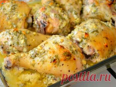 Курица по-гречески - идеальное блюдо для семейного ужина, готовится практически само!
