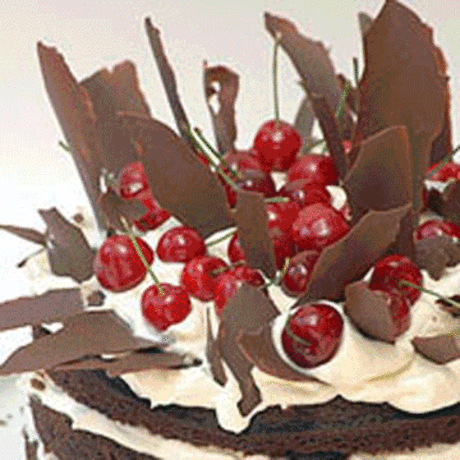 Рецепты к Новогоднему столу. Праздничный торт ЧЕРНЫЙ ЛЕС - как украсить торт | Рецепты Джейми Оливера