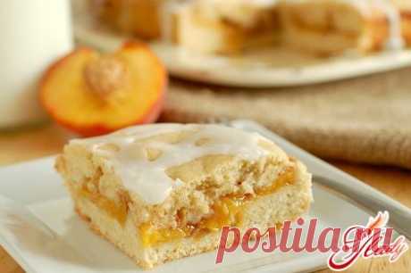 Пирог с яблоками и персиками: просто, вкусно, полезно