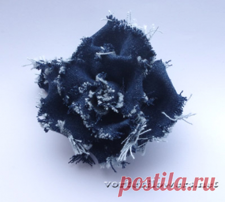 Роза без инструментов "Дженет" из джинсовой ткани | Vortex Flowers