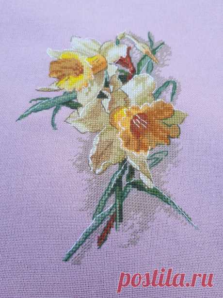 Daffodil Cross Stitch Pattern Pdf Embroidery Design Modern 0E1