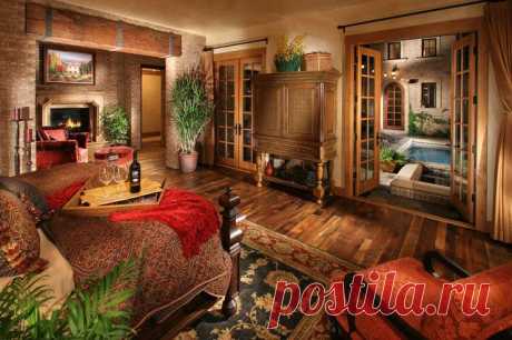 Celebrity Custom Homes