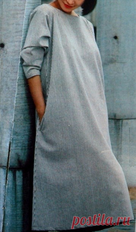 Платье свободного кроя, расширенное книзу, с карманами в боковых швах.  48-52 размеры

Источник