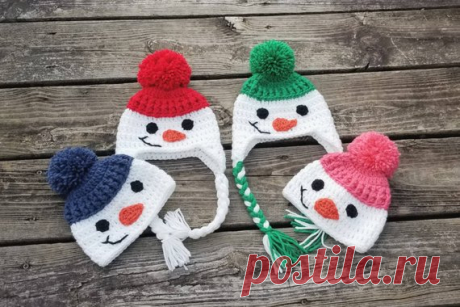 Snowman Christmas Hat ***🚨🚨🚨Leave a note to seller at checkout if you prefer the white braided tail, colored braided tail or neither. If none is specified I will assume you want a colored braid like the green hat in the photos🚨🚨🚨***  This crochet snowman hat is perfect for keeping your little one warm this