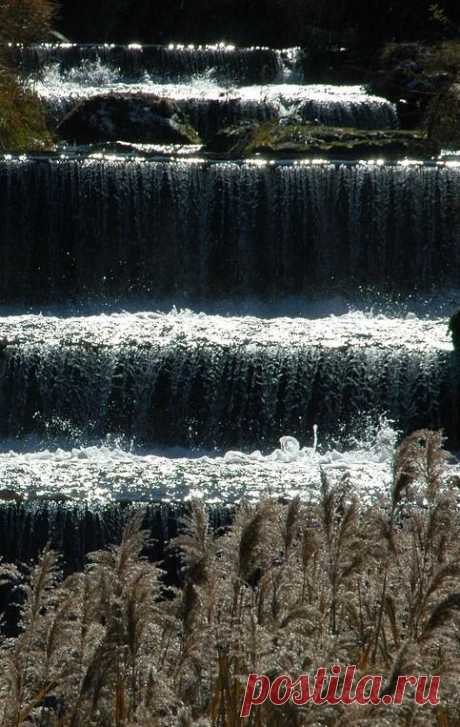 водопады