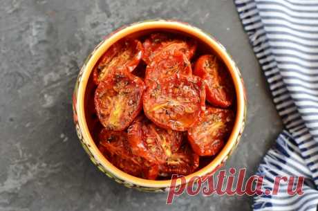 Рецепт вкусных помидоров, запеченных в духовке. Семья в восторге от блюда