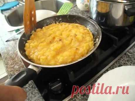 Что можно приготовить из яиц и картошки? Испанскою тортилью.