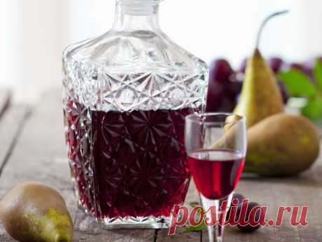 Лучшие рецепты домашних настоек на водке из ягод смородины - фото