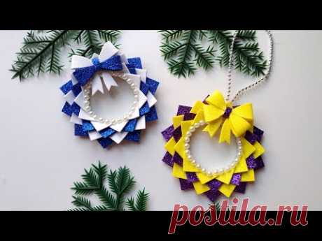 DIY Christmas wreath | РОЖДЕСТВЕНСКИЙ ВЕНОК своими руками из фоамирана