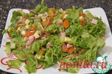 Салат из овощей с карбонатом и сыром – кулинарный рецепт