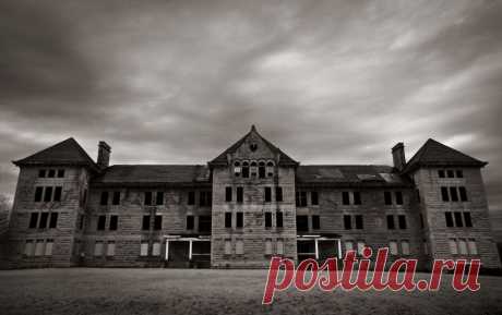 Illinois Asylum for the Incurable Insane | Flickr - Photo Sharing!