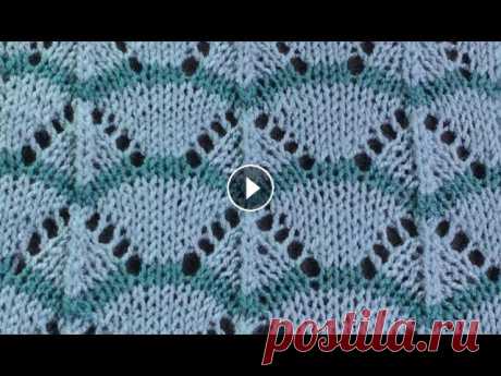 Двухцветный ажур. Вязание спицами / Bicolore Beautiful Knitted Pattern for Ladies. Простой в исполнении ажурный узор, напоминающий ракушки. Так можно связать тунику, легкий пуловер, топик или стильный удлиненный жилет. Двухцветный аж...