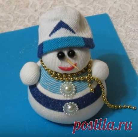 Снеговик своими руками … из носка | razpetelka.ru