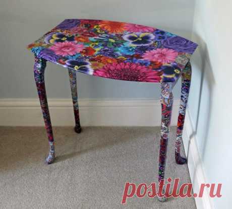 Новая жизнь старого стола: понадобится лишь краска и красивая ткань