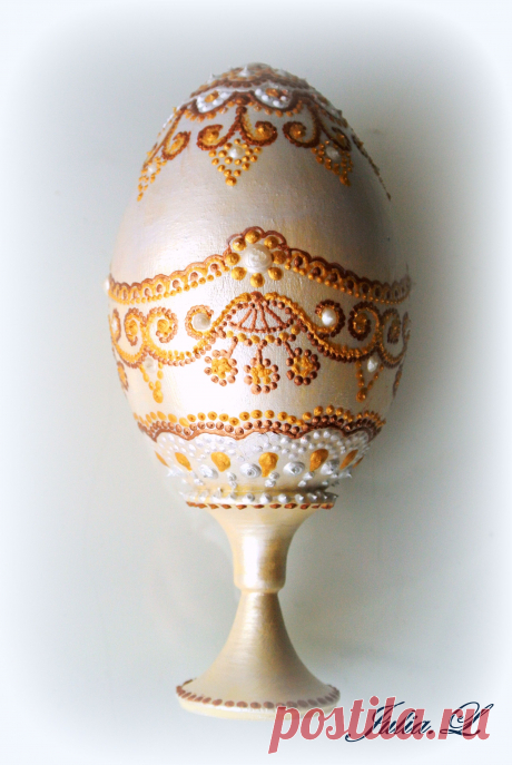 Пасхальное яйцо
(в частной коллекции)