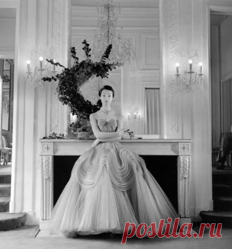 Классическая элегантность Dior: изысканные модели 1940-1960-х годов на фешн-фотографиях