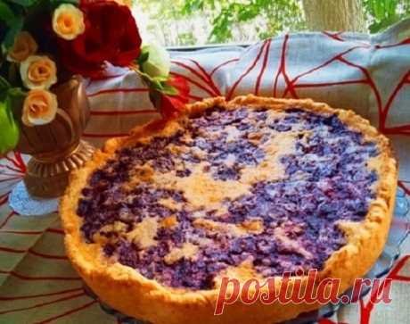 Пироги с жимолостью – 7 рецептов с фото в духовке