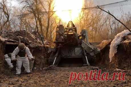 САУ «Малка» на Донецком направлении. Рассчеты самоходных артиллерийских установок «Малка» Южной группировки войск уничтожают противника в зоне СВО.