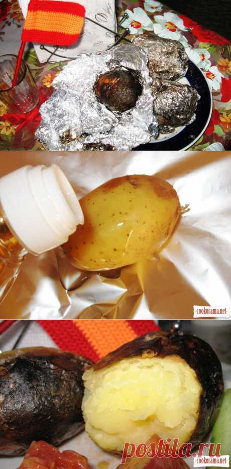 Запеченная картошка на углях по-испански.