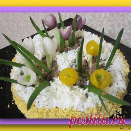 10 праздничных салатов к 8 марта