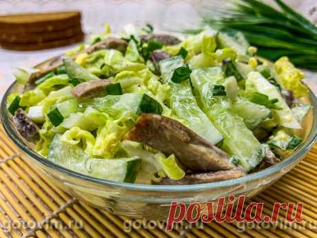 Салат из отварного языка с пекинской капустой и свежим огурцом. Рецепт с фото